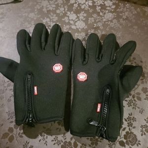 Winter stopper gloves
